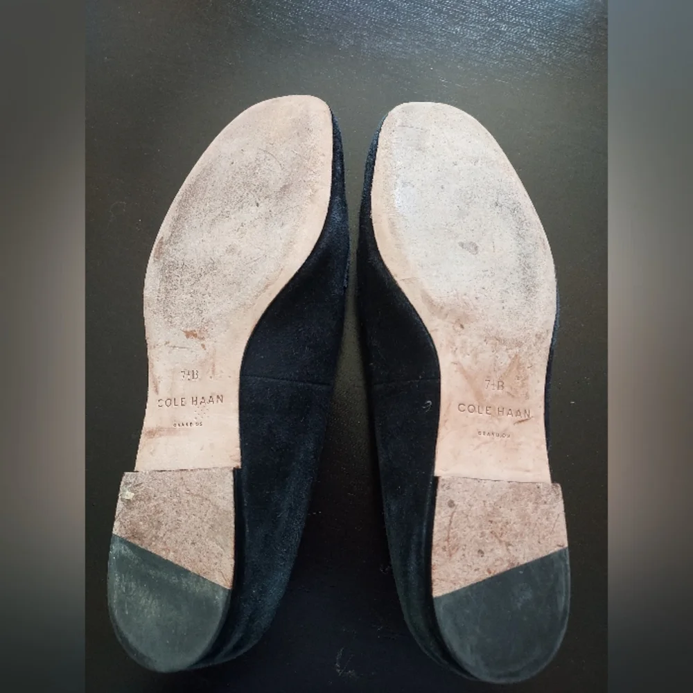 Cole Haan Women's Black Suede Loafers With Snakeskin Effect Trim, 7.5 - Picture 9 of 9